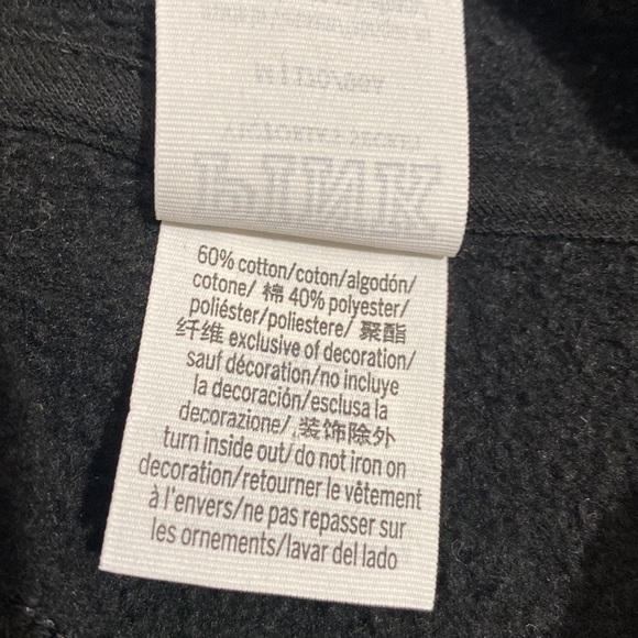 Wmns Victorias Secret Pink Over-Sized Sweater - Picture 10 of 10